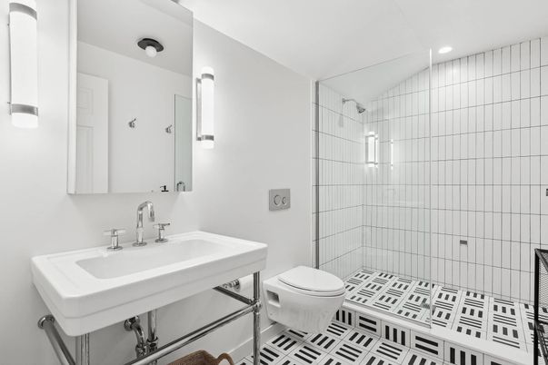 Bathroom, Interior, Recessed Lighting