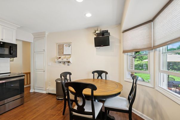 Dining room, Interior, Recessed Lighting, Wood Texture Flooring