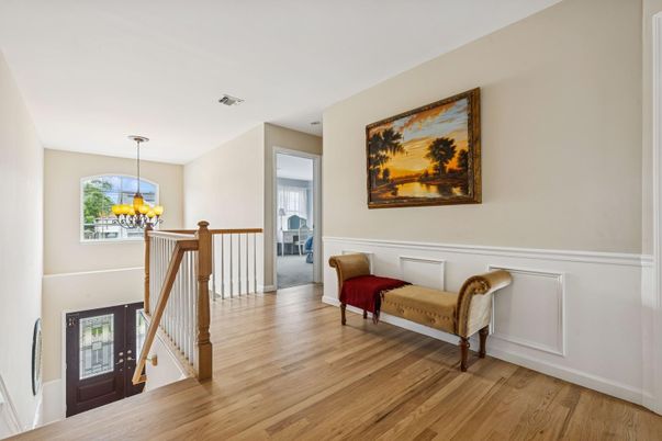 Chandelier, Interior, Wood Texture Flooring