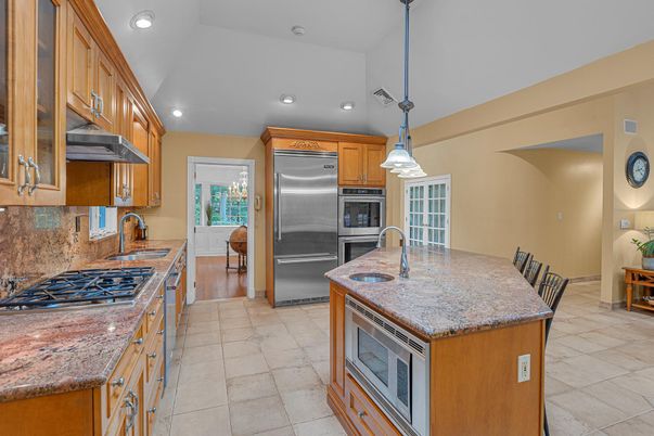 Interior, Kitchen, Pendant Lights, Recessed Lighting, Stainless Steel Appliances
