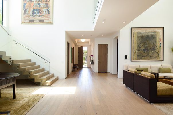 Interior, Recessed Lighting, Wood Texture Flooring