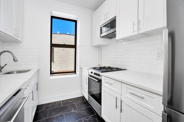 Interior, Kitchen, Marble, Stainless Steel Appliances