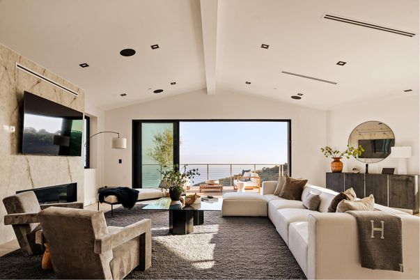 Fireplace, Interior, Living room, Recessed Lighting, Water