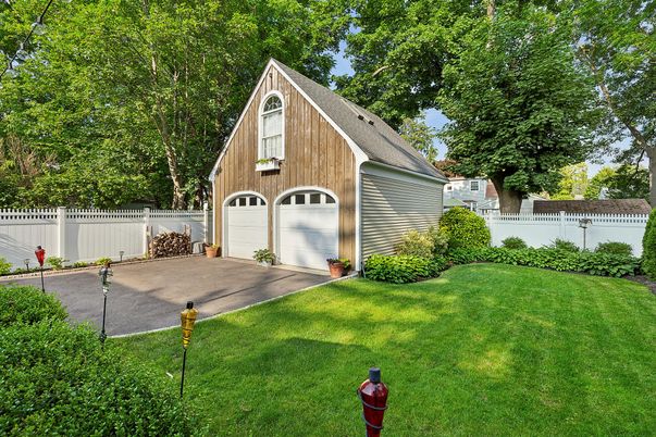 Backyard, Detached Garage, Exterior