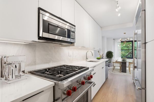 Dining room, Interior, Kitchen, Pendant Lights, Stainless Steel Appliances, Wood Texture Flooring