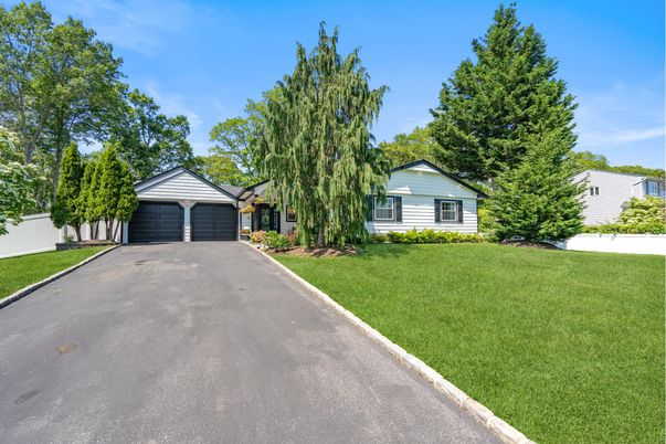 Backyard, Detached Garage, Exterior