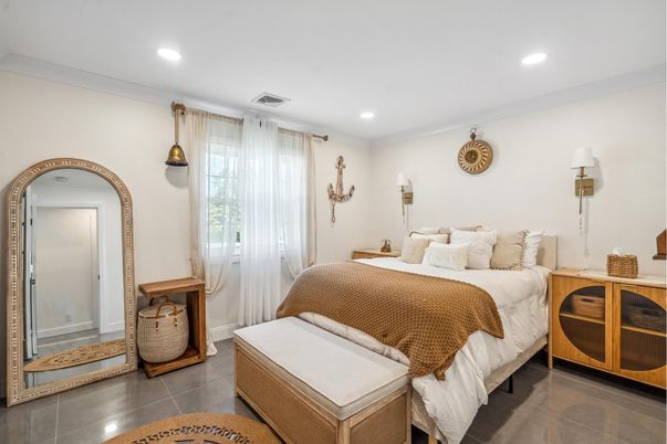 Bedroom, Interior, Recessed Lighting