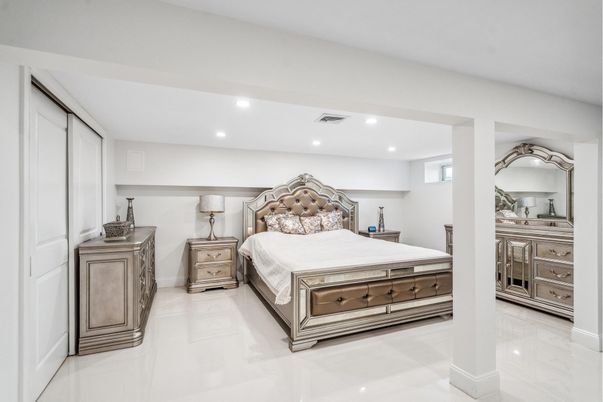 Bedroom, Interior, Recessed Lighting