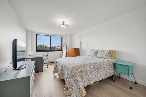 Bedroom, Home Office, Interior, Wood Texture Flooring