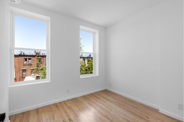 Empty room, Interior, Water, Wood Texture Flooring