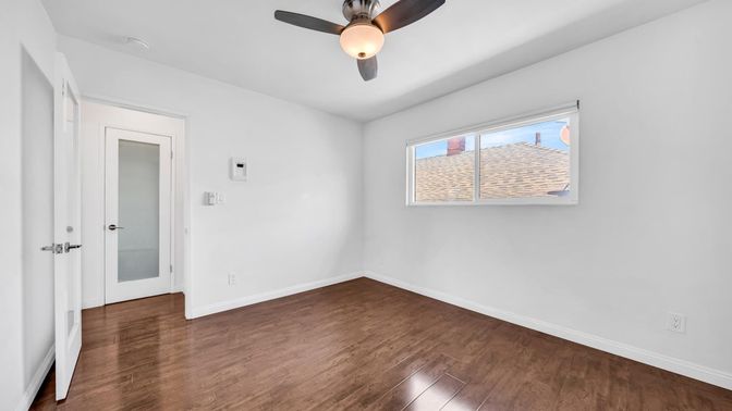 Empty room, Interior, Wood Texture Flooring
