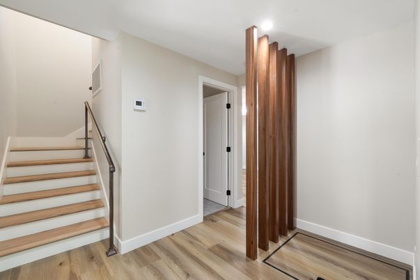 Interior, Recessed Lighting, Wood Texture Flooring
