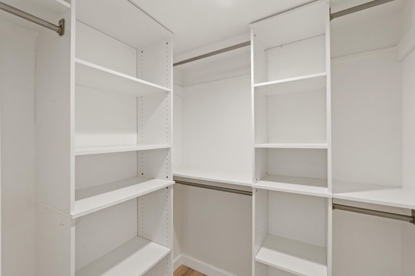 Interior, Walk-in Closets, Wood Texture Flooring