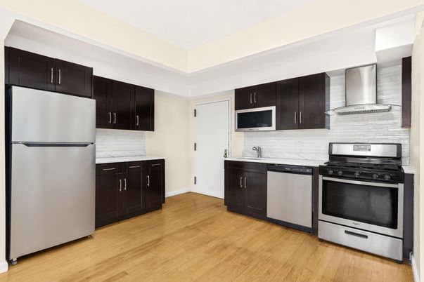 Interior, Kitchen, Stainless Steel Appliances, Wood Texture Flooring
