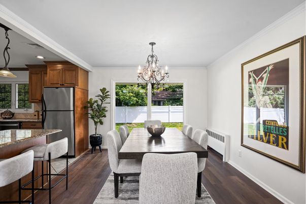 Chandelier, Dining room, Interior, Kitchen, Recessed Lighting, Wood Texture Flooring