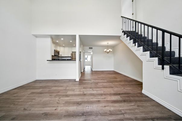 Chandelier, Interior, Kitchen, Recessed Lighting, Wood Texture Flooring