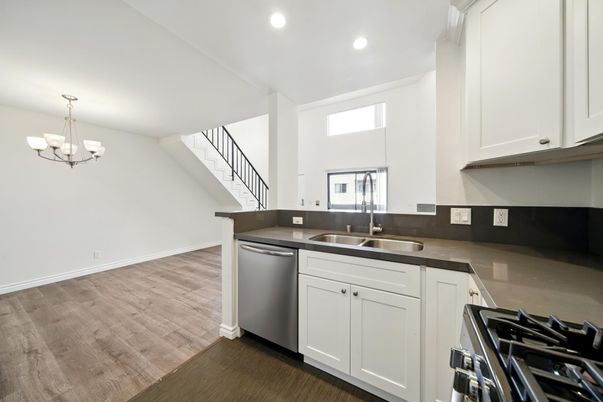 Chandelier, Interior, Kitchen, Recessed Lighting, Wood Texture Flooring