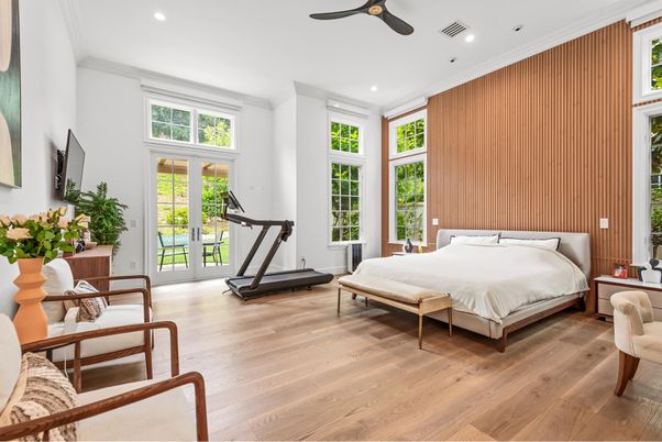 Bedroom, Fitness Equipment, Interior, Recessed Lighting, Wood Texture Flooring