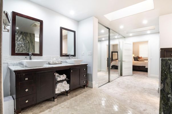 Bathroom, Bedroom, Dual Sink Vanities, Interior, Recessed Lighting