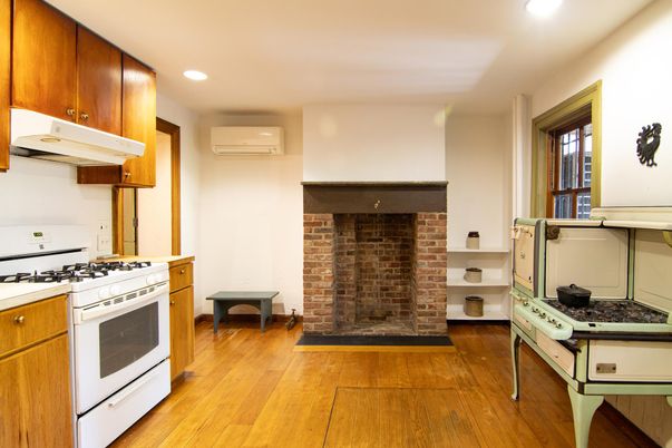 Fireplace, Interior, Kitchen, Recessed Lighting, Wood Texture Flooring
