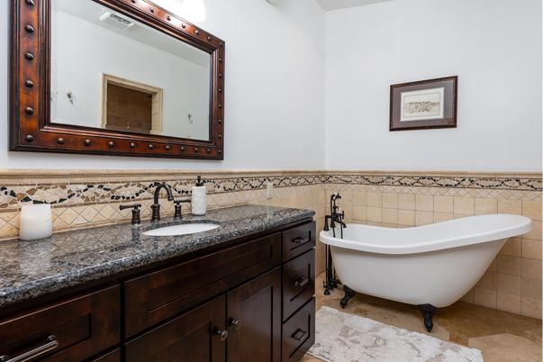 Bathroom, Dual Sink Vanities, Free Standing Baths, Interior