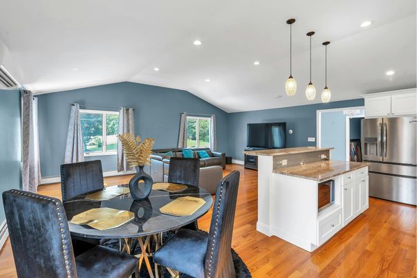 Dining room, Interior, Kitchen, Living room, Pendant Lights, Recessed Lighting, Stainless Steel Appliances, Wood Texture Flooring