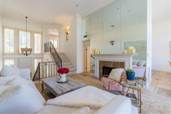 Chandelier, Fireplace, Interior, Living room, Pendant Lights