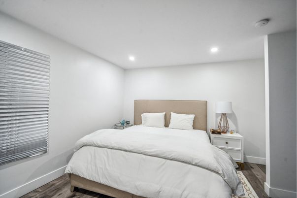 Bedroom, Interior, Recessed Lighting, Wood Texture Flooring