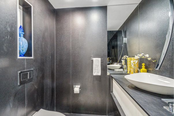 Bathroom, Interior, Recessed Lighting