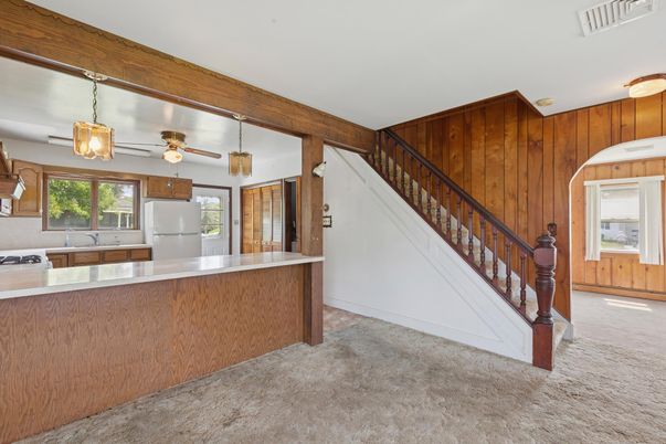 Interior, Kitchen, Pendant Lights, Wooden Walls