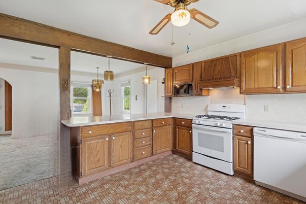 Interior, Kitchen, Pendant Lights