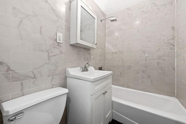 Bathroom, Interior, Marble Walls