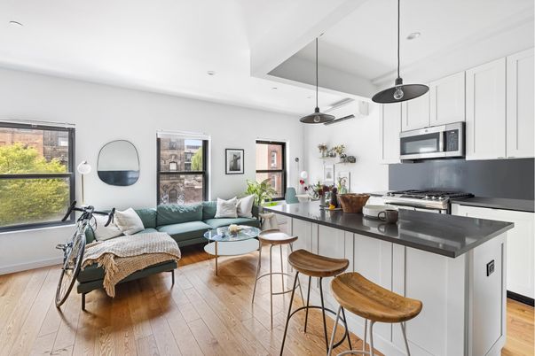 Interior, Kitchen, Living room, Pendant Lights, Recessed Lighting, Stainless Steel Appliances, Wood Texture Flooring