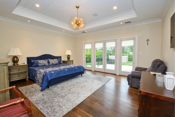 Bedroom, Interior, Pendant Lights, Recessed Lighting, Wood Texture Flooring