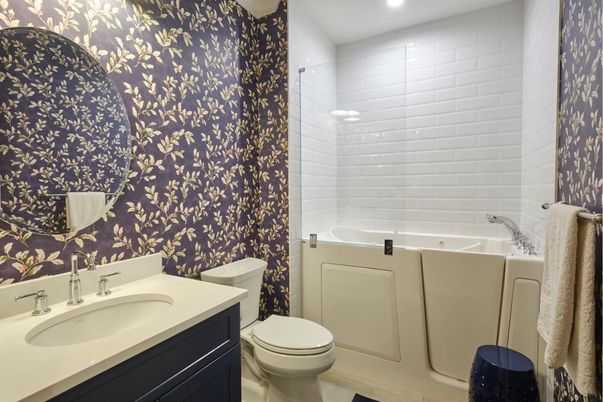 Bathroom, Interior, Recessed Lighting