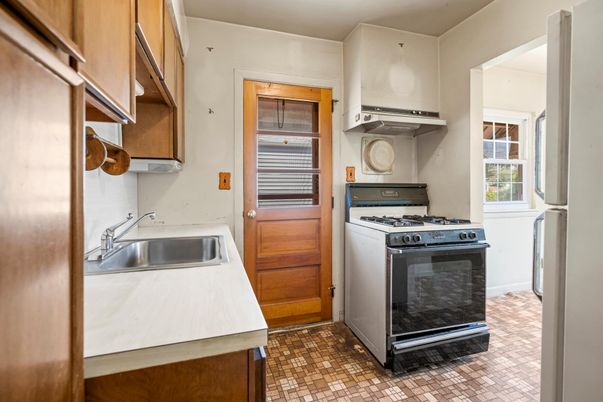 Interior, Kitchen