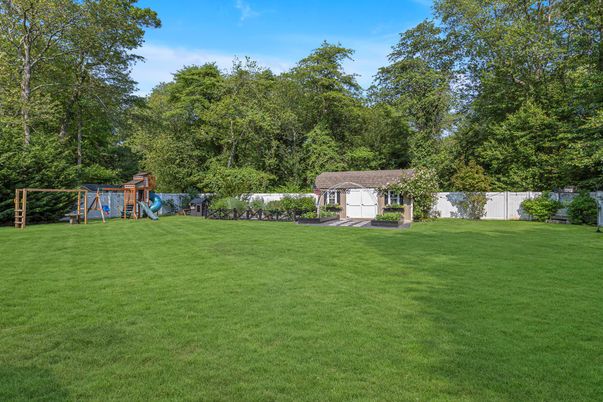 Backyard, Exterior, Playground