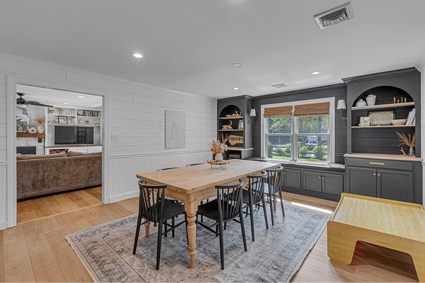 Dining room, Interior, Living room, Recessed Lighting, Wood Texture Flooring