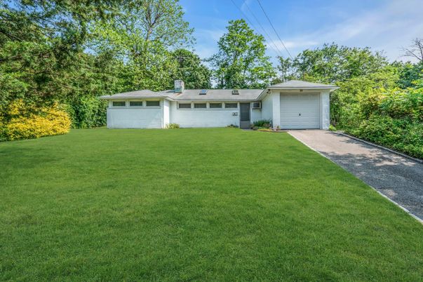 Backyard, Detached Garage, Exterior