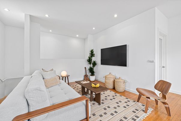 Interior, Living room, Recessed Lighting, Wood Texture Flooring