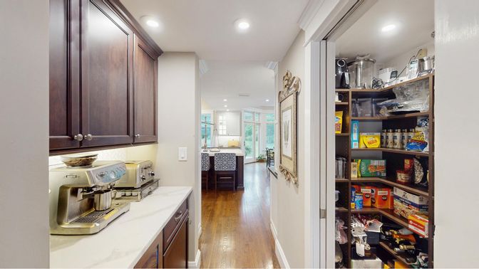 Interior, Recessed Lighting, Wood Texture Flooring