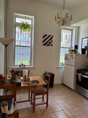 Chandelier, Dining room, Interior, Kitchen