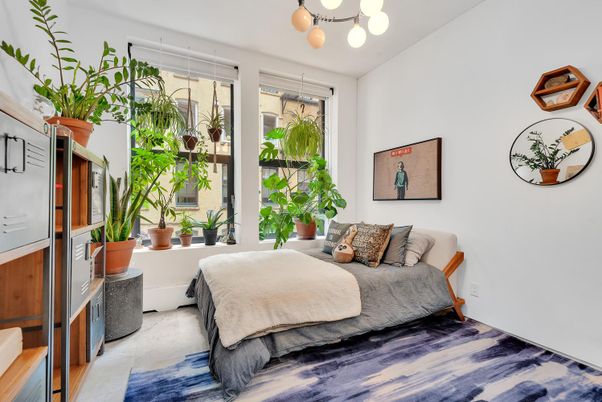 Bedroom, Interior, Pendant Lights