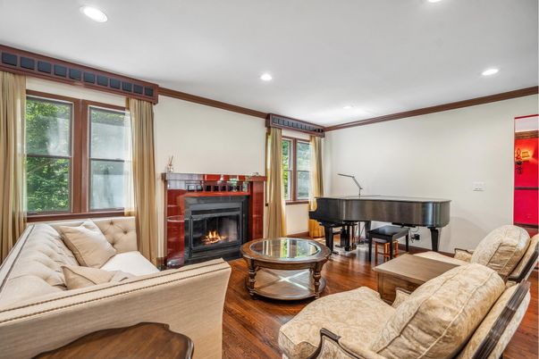 Fireplace, Interior, Living room, Piano, Recessed Lighting, Wood Texture Flooring