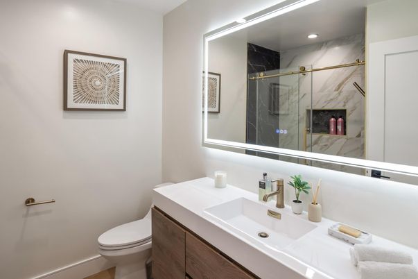 Bathroom, Interior, Marble Walls, Recessed Lighting