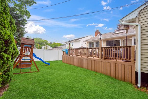 Backyard, Exterior, Playground