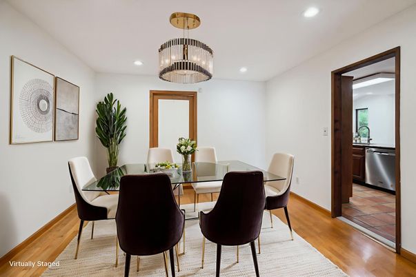 Chandelier, Dining room, Interior, Pendant Lights, Recessed Lighting, Wood Texture Flooring