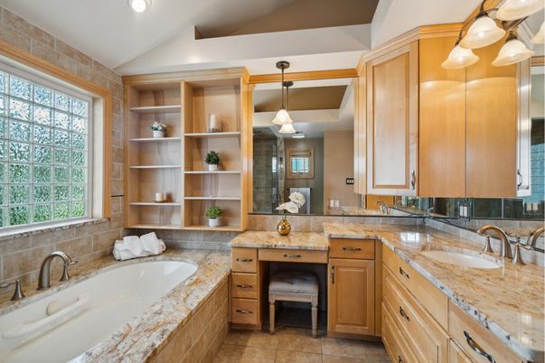 Bathroom, Dual Sink Vanities, Interior, Pendant Lights, Recessed Lighting