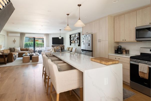 Dining room, Interior, Kitchen, Living room, Pendant Lights, Recessed Lighting, Stainless Steel Appliances, Wood Texture Flooring