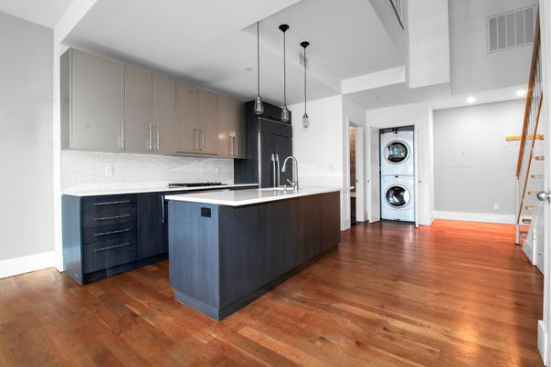 Interior, Kitchen, Pendant Lights, Recessed Lighting, Washer, Wood Texture Flooring